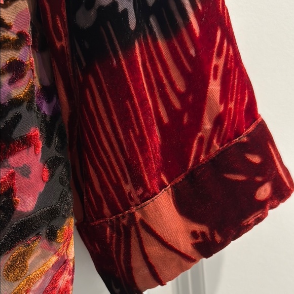 Laura Ashley Floral Velvet rayon silk Jacket Kimono style sz s - Picture 4 of 5